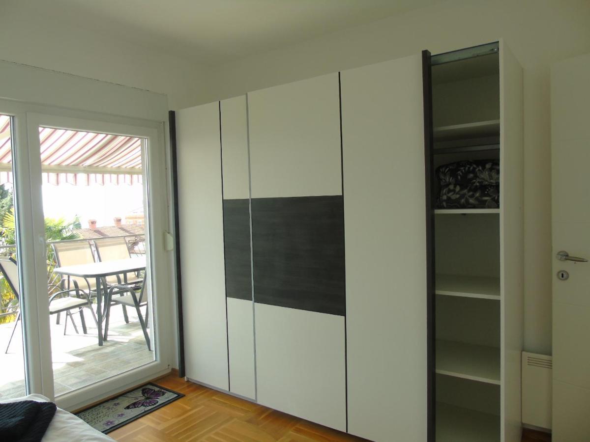 Apartment Ella, Opatija Zewnętrze zdjęcie
